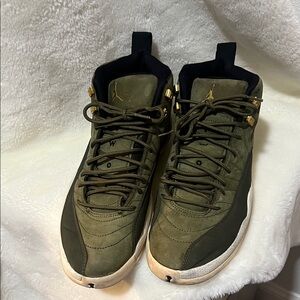 Jump Men's Olive and Black Sneakers